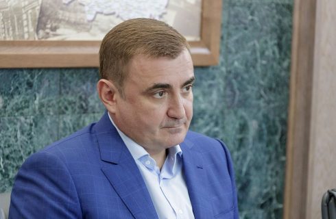 Губернатор Тульской области Алексей Дюмин адресовал поздравление с Днём казачества Западное окружное казачье общество.